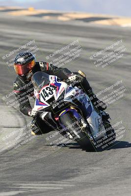 media/Dec-07-2025-CVMA (Sun) [[3e7d2de5dc]]/Race 6-The Shootout/